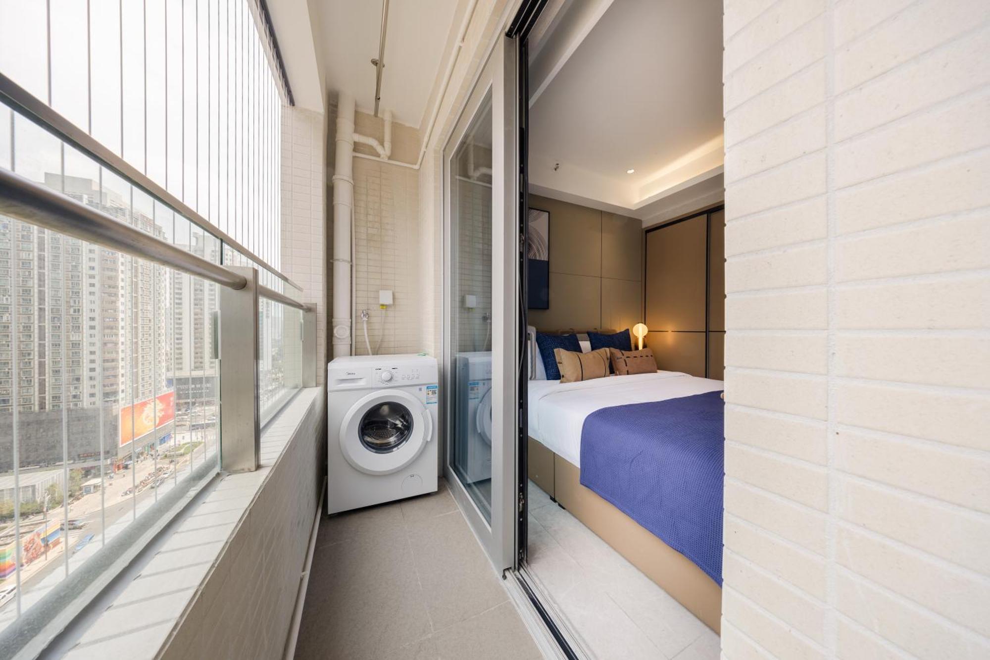Aparthotel Boruisi Video And Audio Light House - Shenzhen Convention And Exhibition Center Gangxia Metro Station Exterior foto